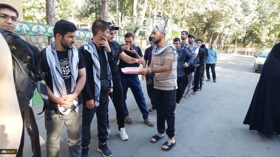   مراسم بدرقه کاروان راهیان اربعین حسینی دانشگاه فرهنگیان لرستان 10