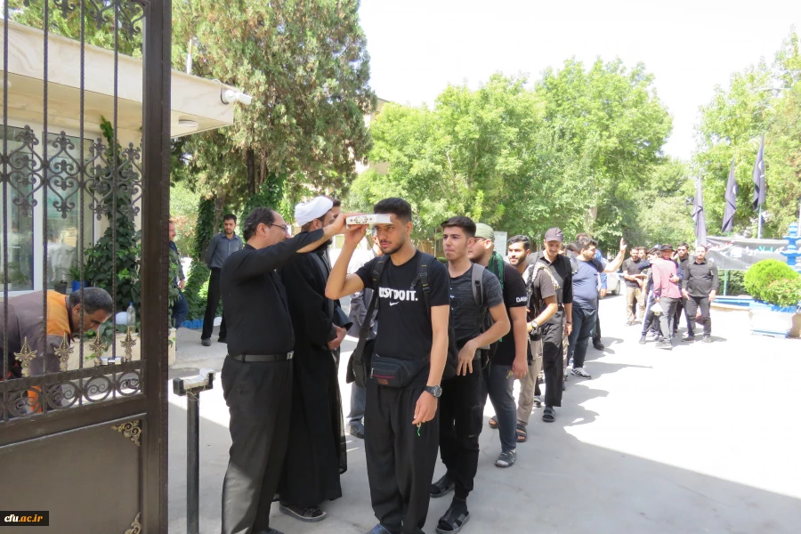اعزام کاروان دانشجویی دانشگاه فرهنگیان استان مرکزی به مراسم پیاده روی اربعین حسینی
 2