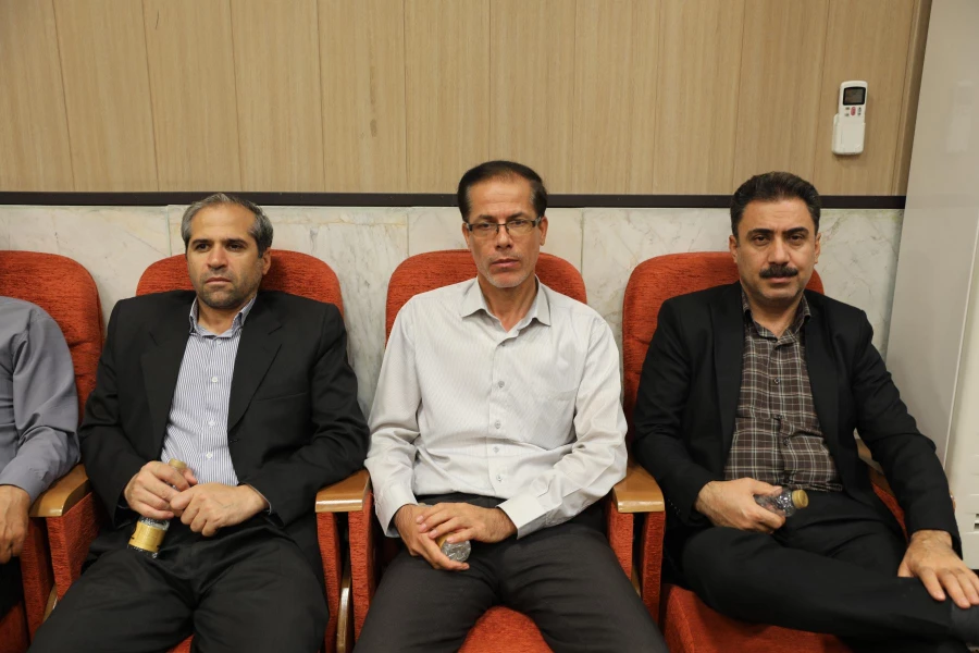 بهره گیری از ایده ها نوآورانه و نظرات کارشناسی در برنامه ها 7