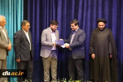 بهره گیری از ایده ها نوآورانه و نظرات کارشناسی در برنامه ها 13