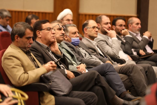 لزوم تعامل بین دانشگاه و عرصه حکمرانی 4