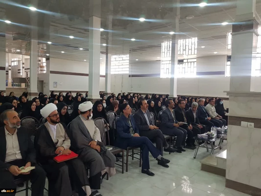 برگزاری دوره های توانمندسازی معلمان، مدیران و کارکنان مدارس و مراکز غیرانتفاعی و غیردولتی 5