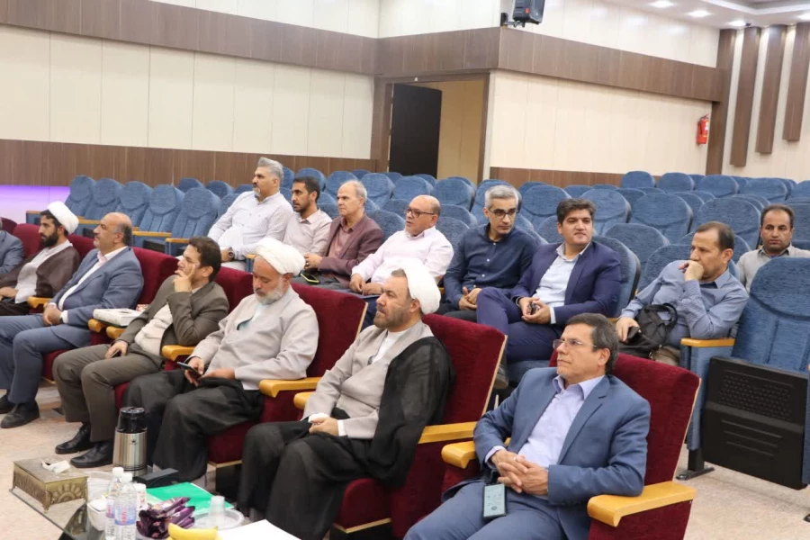 مراسم تکریم و معارفه سرپرست پردیس حضرت فاطمه الزهرا(س)و مرکز شهیدرجایی اصفهان 2