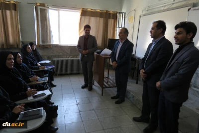 برگزاری دوره توانمند سازی معلمان مدارس غیردولتی در استان مرکزی
