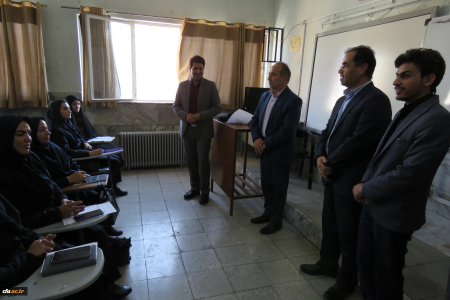 برگزاری دوره توانمند سازی معلمان مدارس غیردولتی در استان مرکزی
 2