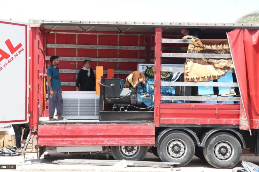 خادمان و زائران موکب دانشگاه فرهنگیان در کربلا