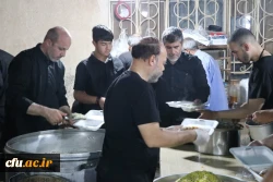 خادمان و زائران موکب دانشگاه فرهنگیان در کربلا