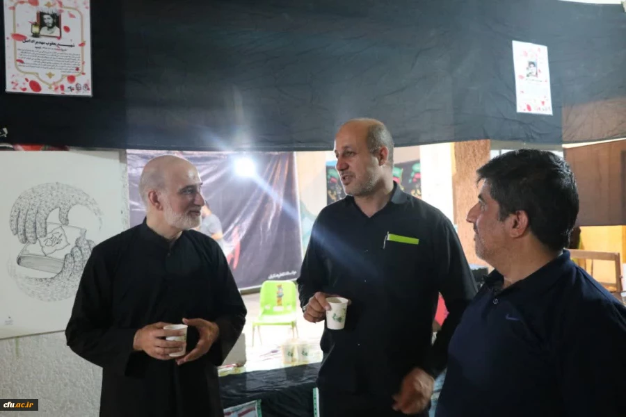 خادمان و زائران موکب دانشگاه فرهنگیان در کربلا