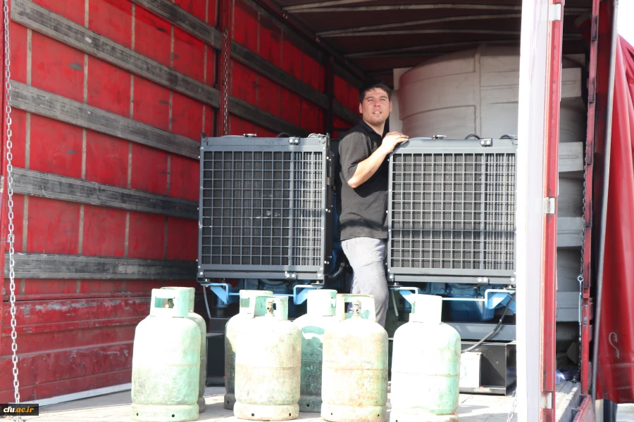 خادمان و زائران موکب دانشگاه فرهنگیان در کربلا