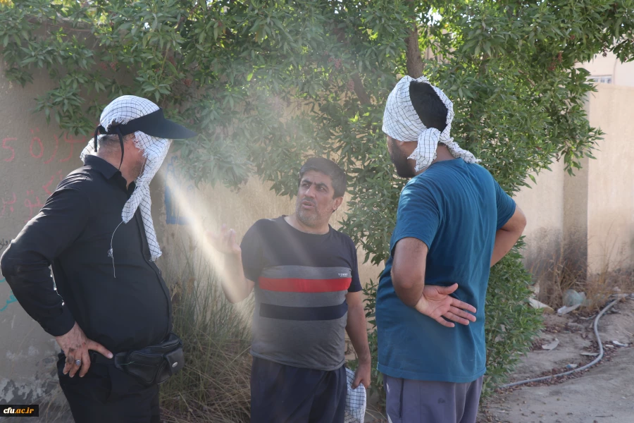 خادمان و زائران موکب دانشگاه فرهنگیان در کربلا