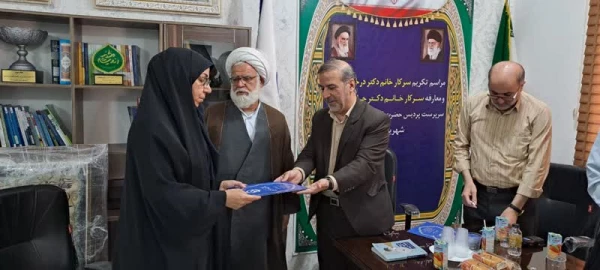 آیین تکریم و معارفه سرپرست پردیس فاطمه الزهرا اهواز برگزار گردید 3