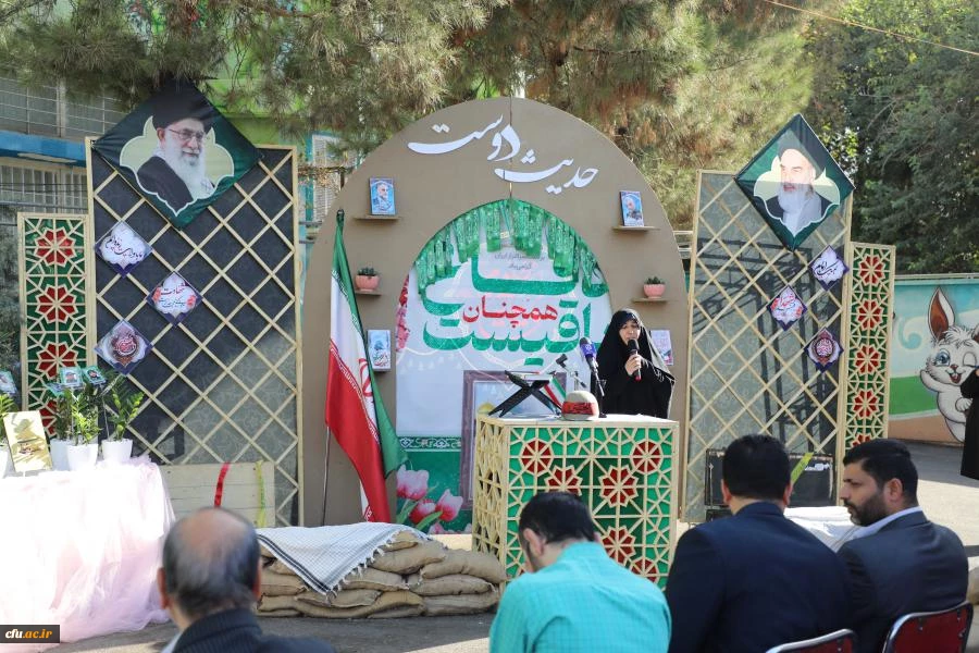 آیین بازگشایی سال جدید تحصیلی با حضور سرپرست دانشگاه فرهنگیان در دبستان دخترانه حضرت زینب شهر تهران 
 10