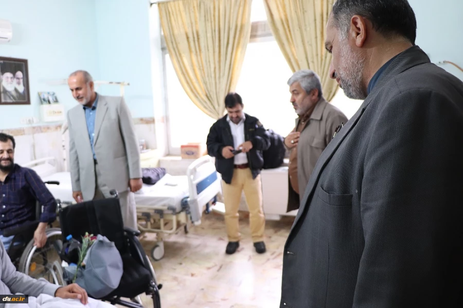 بازدید رییس دانشگاه فرهنگیان مازندران از آسایشگاه جانبازان ساری 5