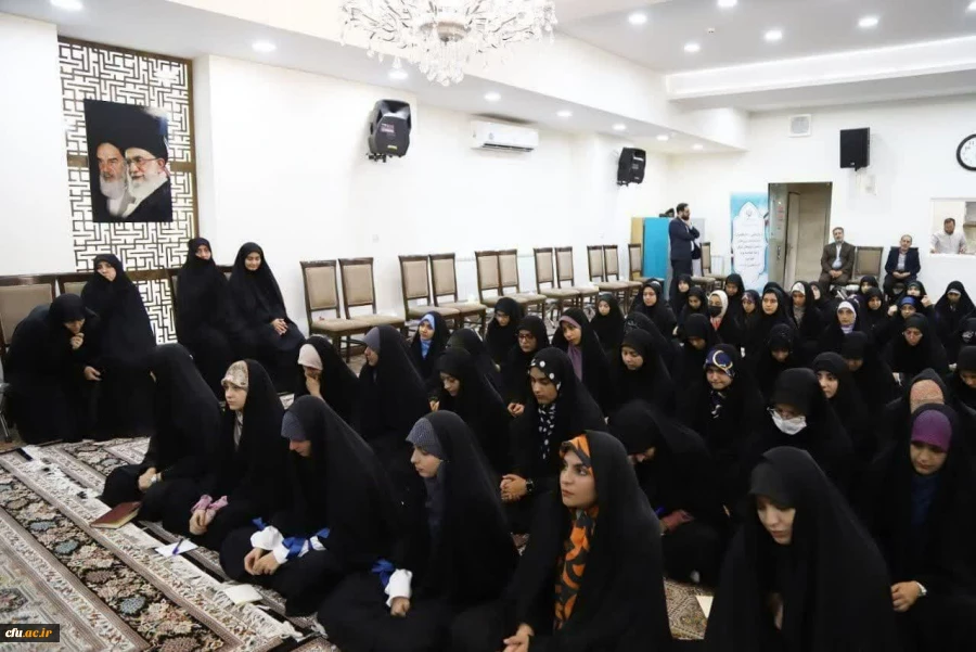 دیدار دانشگاهیان استان آذربایجان شرقی با نماینده ولی فقیه در استان و امام جمعه شهر تبریز 5