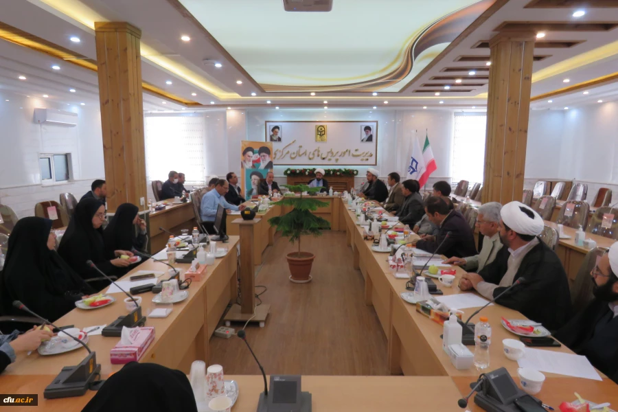 برنامه درسی مغفول شده در تربیت معلم باید توسط اساتید شناسایی شود
 2