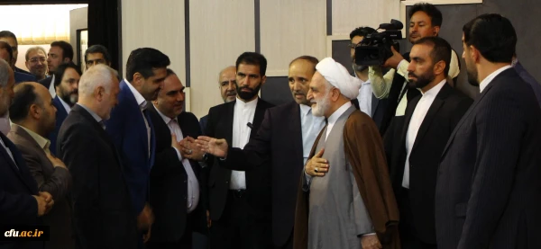 حضور رئیس قوه قضاییه در جمع دانشجویان و اساتید دانشگاه های استان آذربایجان شرقی
 2