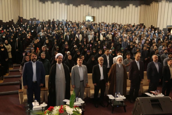 حضور رئیس قوه قضاییه در جمع دانشجویان و اساتید دانشگاه های استان آذربایجان شرقی
 2