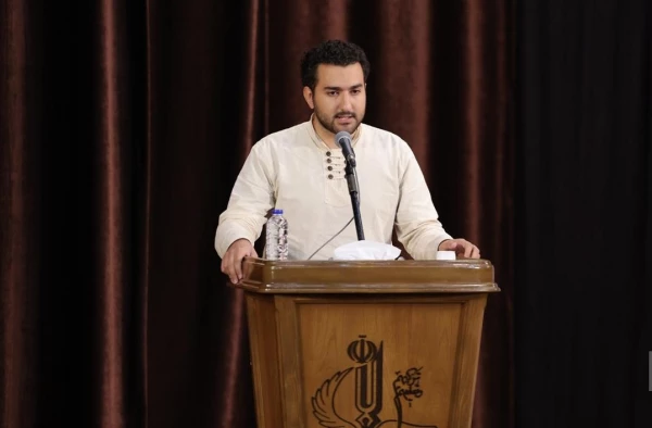 حضور رئیس قوه قضاییه در جمع دانشجویان و اساتید دانشگاه های استان آذربایجان شرقی
 2