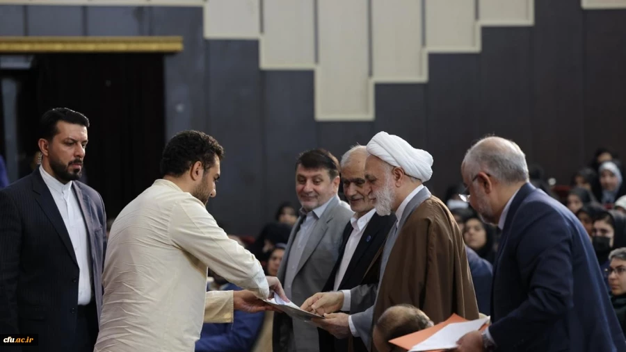 حضور رئیس قوه قضاییه در جمع دانشجویان و اساتید دانشگاه های استان آذربایجان شرقی
 3