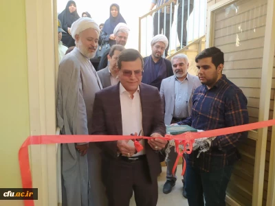 در شهرستان آران و بیدگل اصفهان بازگشایی شد:

 ساختمان شماره 3 پردیس شهید باهنر اصفهان (مرکز شهید سلیمانی) 