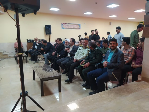 بازگشایی ساختمان شماره 3 پردیس شهید باهنر اصفهان (مرکز شهید سلیمانی) در شهرستان آران و بیدگل 10