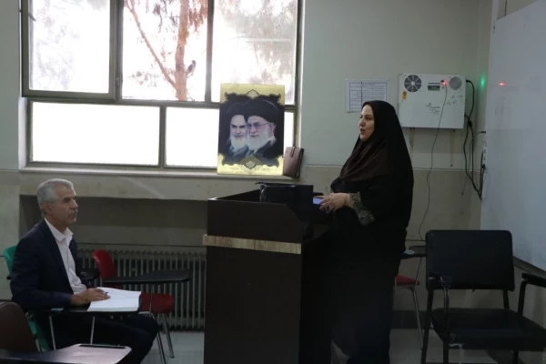 دوره توانمند سازی مدیران و مؤسسان مدارس غیر انتفاعی شهر اصفهان  5