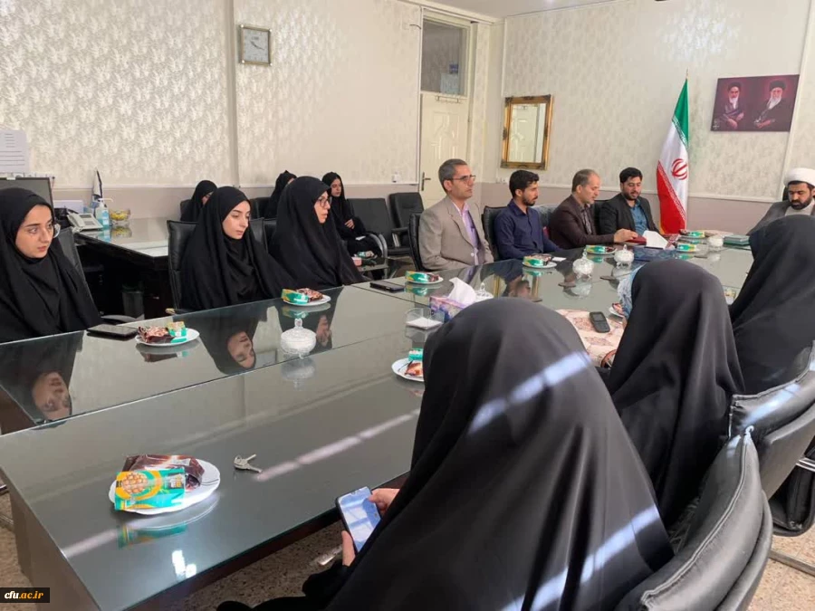 مراسم تکریم و معارفه مسئولین اسبق و جدید بسیج دانشجویی دانشگاه فرهنگیان استان ایلام 3