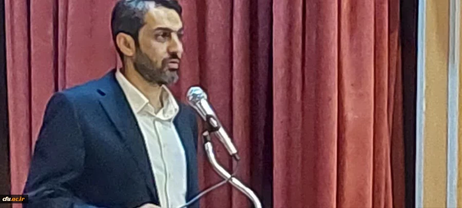 جلسه نشست دانشجویی در دانشگاه فرهنگیان پردیس علامه طباطبایی لرستان از کارنامه دولت تا فتح قلها 5