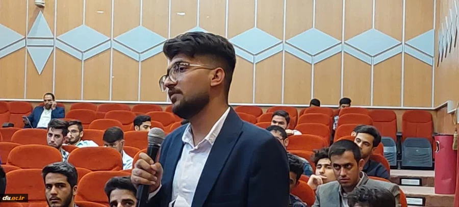 جلسه نشست دانشجویی در دانشگاه فرهنگیان پردیس علامه طباطبایی لرستان از کارنامه دولت تا فتح قلها 8