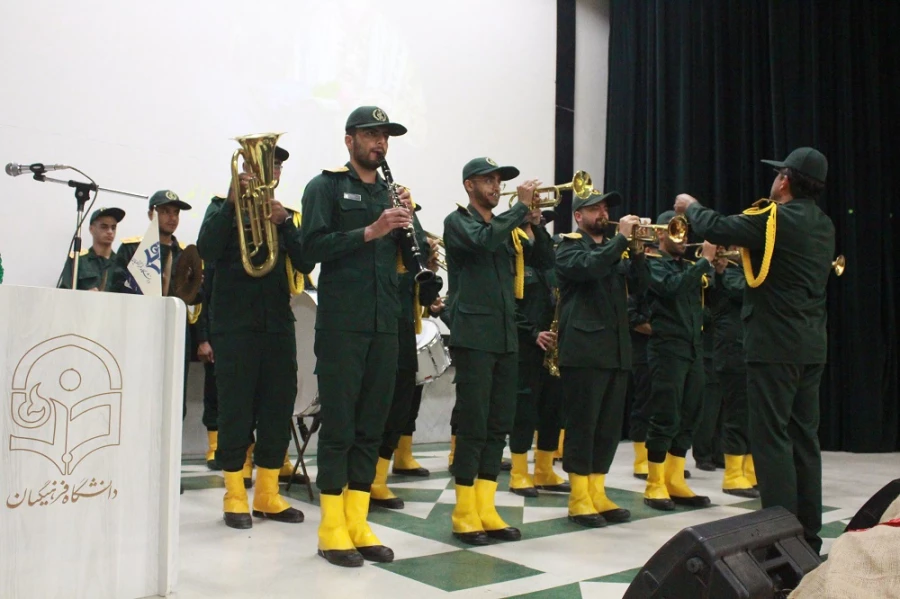 مشاور و دستیار ویژه معاون هماهنگ کننده سپاه:
در تقابل با آمریکا ما پیروز میدانیم 20