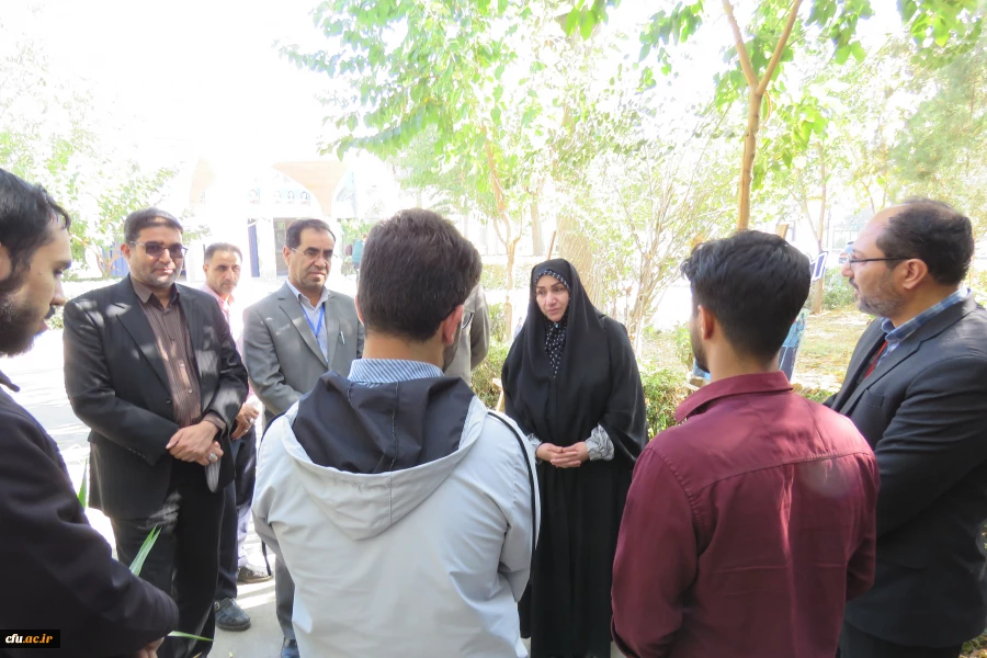 بازدیدمدیرکل فرهنگی دانشگاه فرهنگیان از روند ثبت نام دانشجویان نوورود استان مرکزی
 12