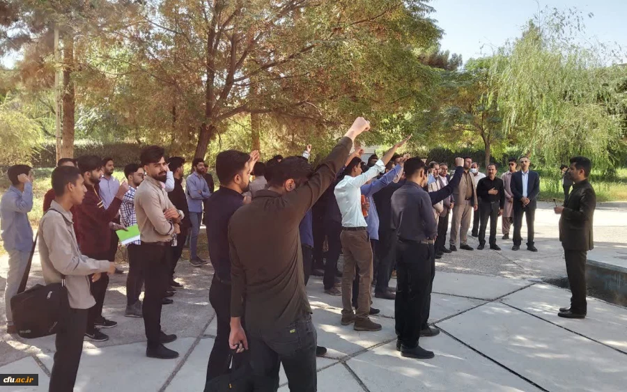 تجمع اساتید ،دانشجویان و کارکنان دانشگاه فرهنگیان کرمان در محکومیت حمله وحشیانه صهیونیست ها به بیمارستان المعمدانی غزه 7