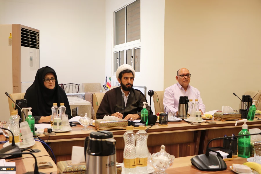 انعقاد تفاهم نامه همکاری دانشگاه فرهنگیان استان اصفهان و موسسه علمی،مطالعاتی جنگ نرم سپاهان 5