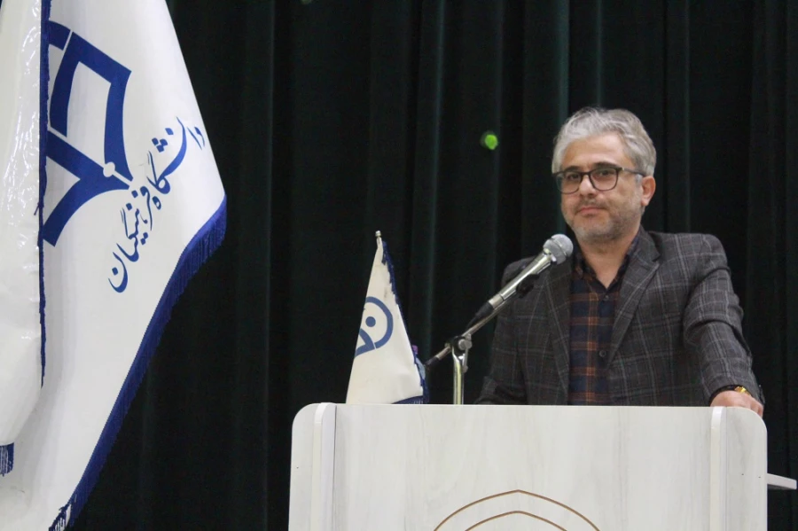 با حضور چهره های ادبی مطرح استان؛
همایش تخصصی نیاز جامعه به حافظ در دانشگاه فرهنگیان استان بوشهر برگزار شد 3