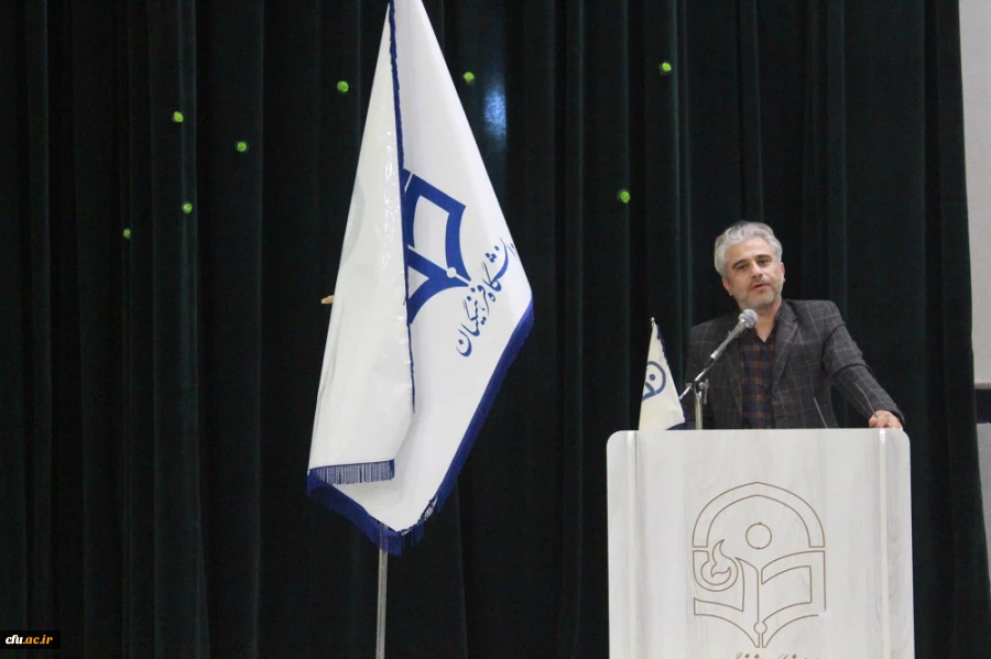 با حضور چهره های ادبی مطرح استان؛
همایش تخصصی نیاز جامعه به حافظ در دانشگاه فرهنگیان استان بوشهر برگزار شد 4