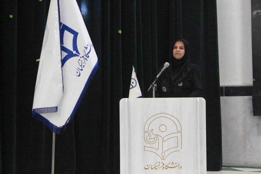 با حضور چهره های ادبی مطرح استان؛
همایش تخصصی نیاز جامعه به حافظ در دانشگاه فرهنگیان استان بوشهر برگزار شد 10