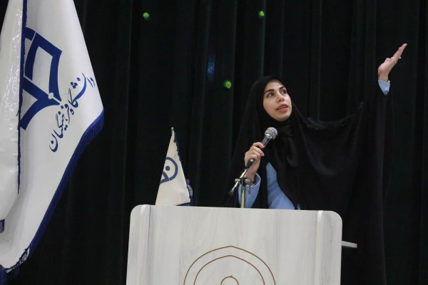 با حضور چهره های ادبی مطرح استان؛
همایش تخصصی نیاز جامعه به حافظ در دانشگاه فرهنگیان استان بوشهر برگزار شد 16