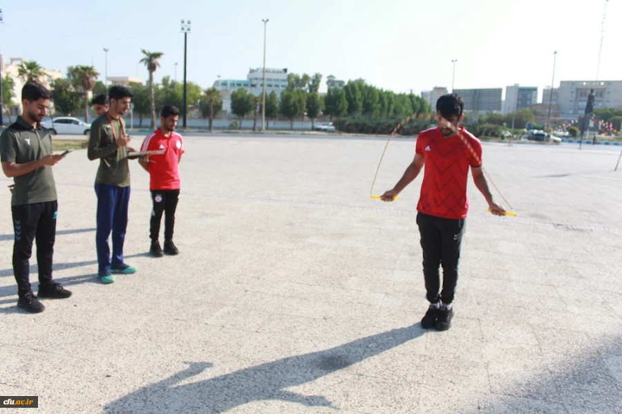 با حضور رئیس دانشگاه فرهنگیان استان بوشهر؛
همایش پیاده روی ساحلی پردیس علامه طباطبایی برگزار شد 12