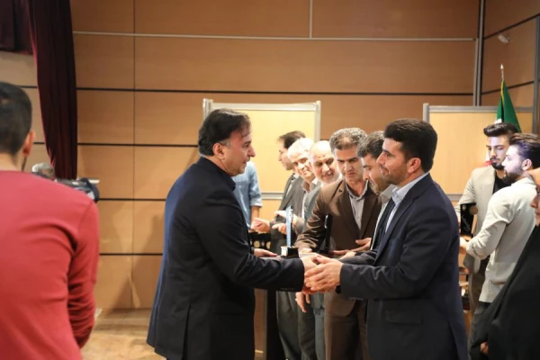 آیین تجلیل از مدال آوران و قهرمانان دانشجومعلم استان تهران در المپیادهای ورزشی 8