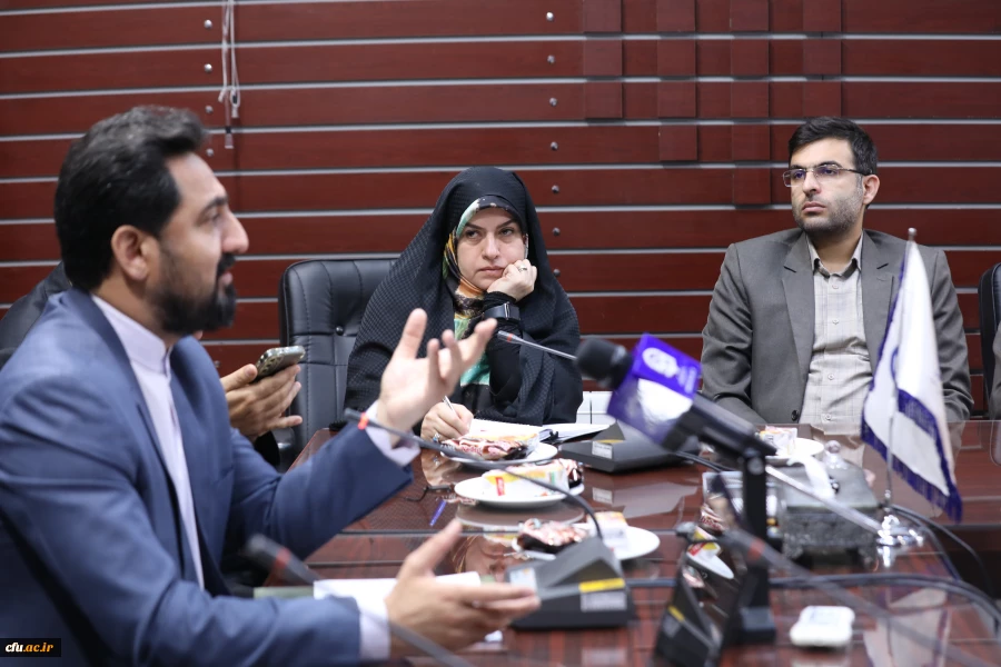 کارگاه تخصصی با عنوان معرفی راهکارهای توسعه فعالیت های علمی بین المللی: نگارش کتاب بین المللی برگزار شد 4