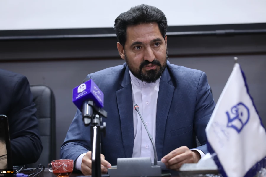 کارگاه تخصصی با عنوان معرفی راهکارهای توسعه فعالیت های علمی بین المللی: نگارش کتاب بین المللی برگزار شد 6