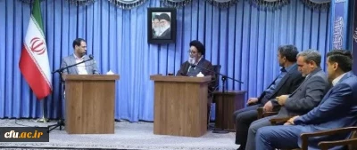 در دیدار وزیر آموزش و پرورش با نماینده ولی فقیه و امام جمعه تبریز مطرح شد:

کمبود فضای آموزشی و فیزیکی دانشگاه فرهنگیان استان آذربایجان شرقی