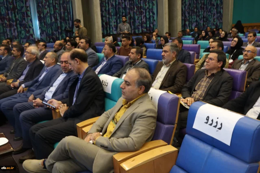 سفر استانی وزیر آموزش و پرورش به استان اصفهان و دیدار با دانشجو معلمان و دانش آموزان در آستانه فرارسیدن روز دانش آموز 12