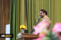 تلاش و توکل دو عنصر موفقیت دانشجومعلمان
 3