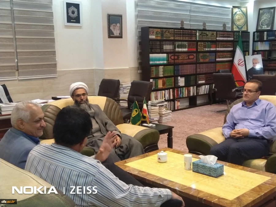 دیدار معاون طرح، برنامه و توسعه منابع دانشگاه با دانشجویان، اساتید و همکاران دانشگاه فرهنگیان استان هرمزگان 5