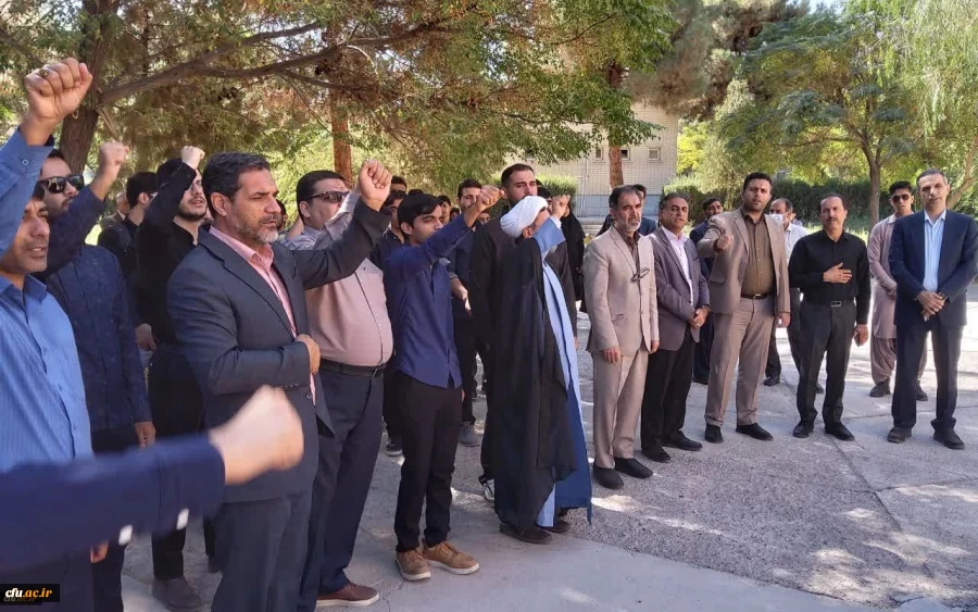 13 آبان روز تسخیر لانه جاسوسی،روز مبارزه با استکبار جهانی و روز دانش آموز گرامی باد. 17