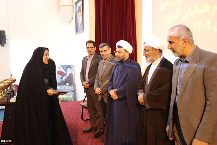 آیین استقبال از نو دانشجو معلمان ورودی 1402 
 3