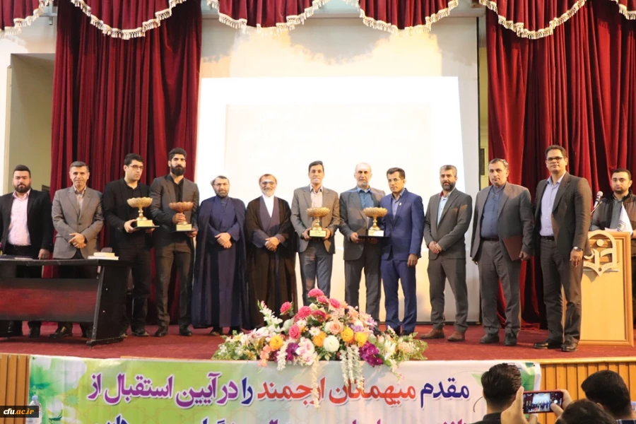 آیین استقبال از نو دانشجو معلمان ورودی 1402 
 11