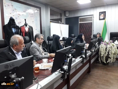 جلسه کمیته هماهنگی طراحی لباس فرم دانشجو معلمان برگزار شد 
