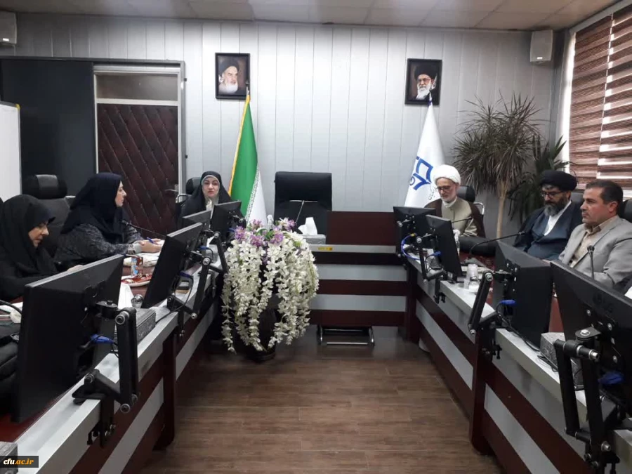 جلسه کمیته هماهنگی طراحی لباس فرم دانشجو معلمان برگزار شد  3